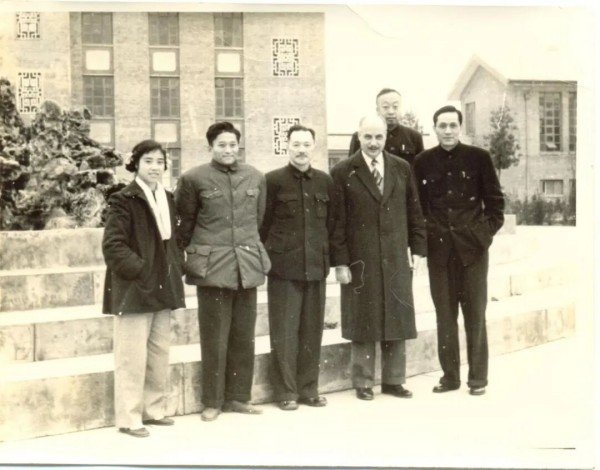 021.jpg 021.jpg